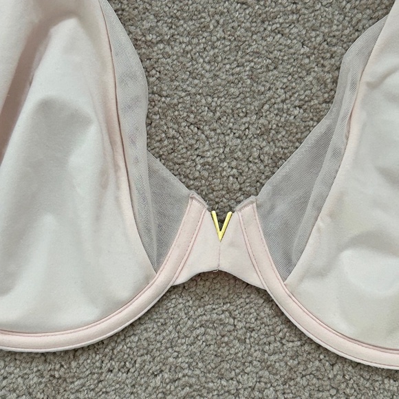 Victoria's Secret unlined full coverage bra in blush pink, size 36DDD - Picture 7 of 8